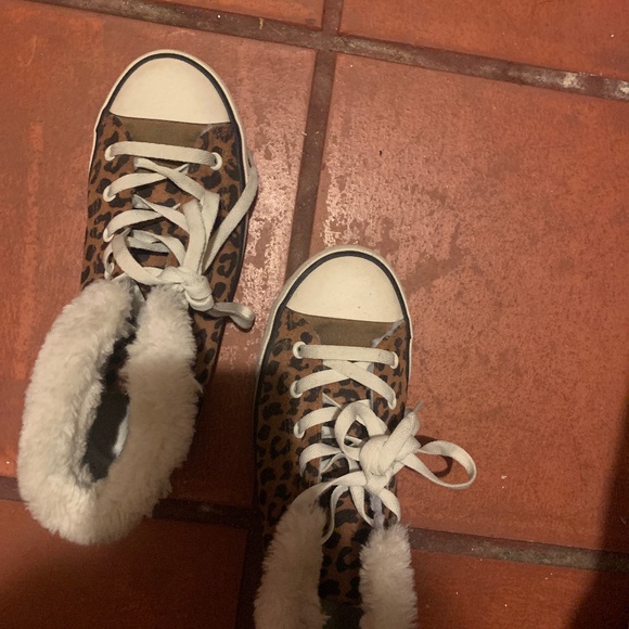 Leopard sneaker - Picture 1 of 3